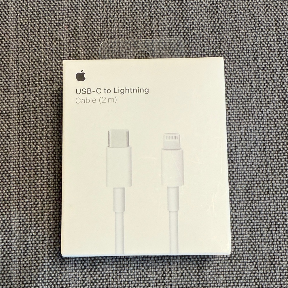 NWT Apple USB-C to Lightning Cable - White